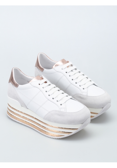 Zapatillas de deporte de tacón bajo cuñas de Hogan en piel blanca